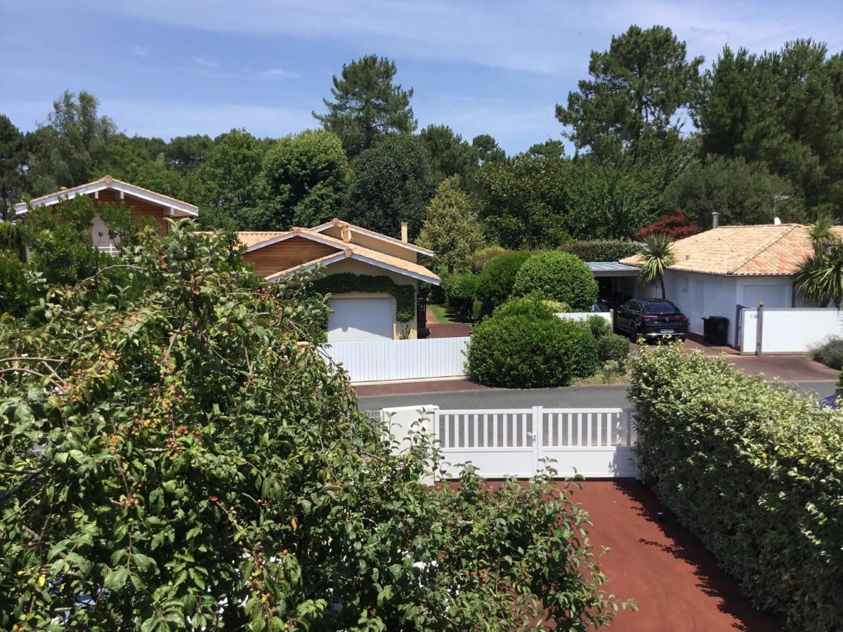 La Villa Du Golf - Chambre D Hotes Gujan-Mestras Kültér fotó